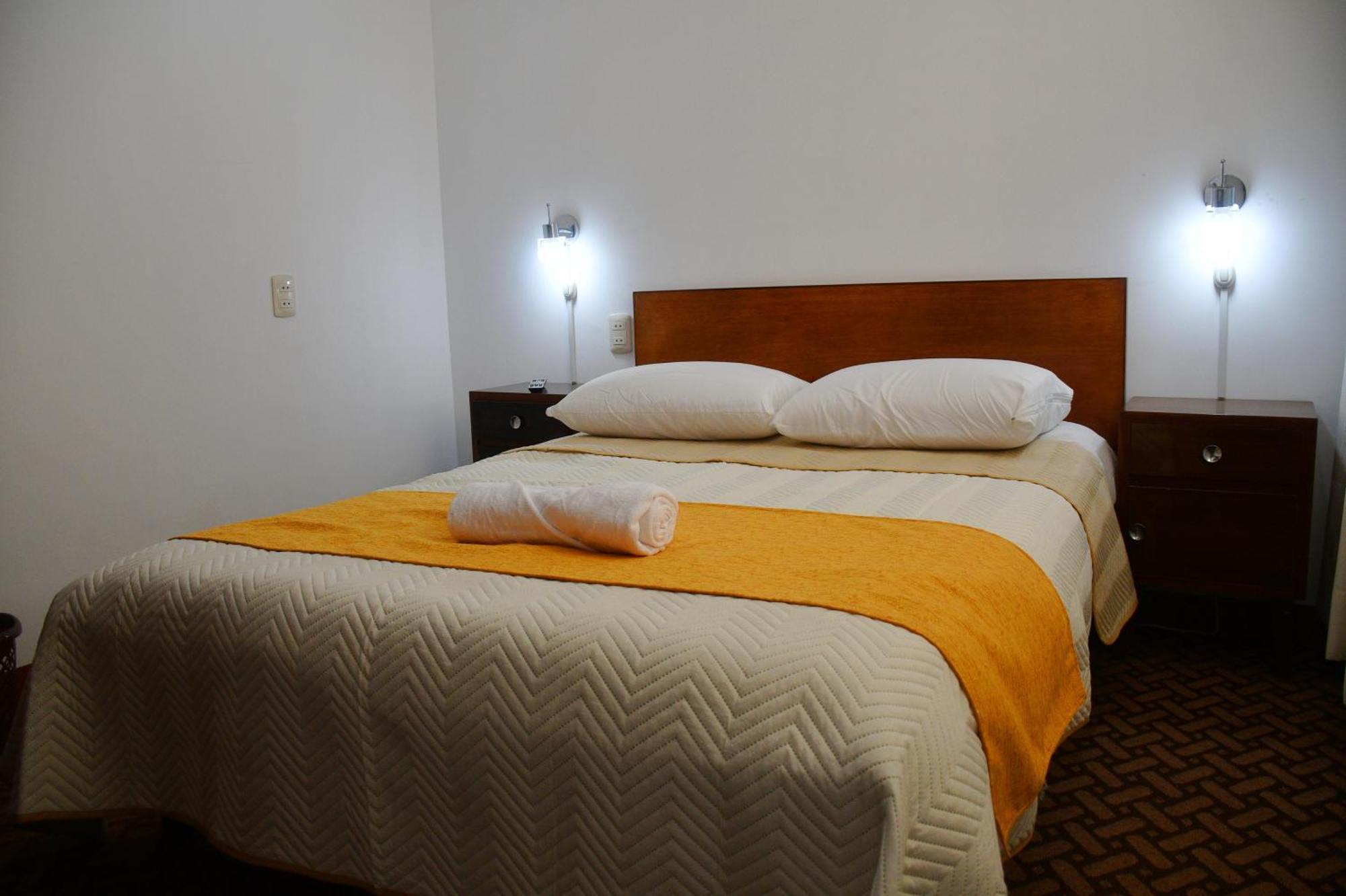 Hotel Express La Paz Bagian luar foto